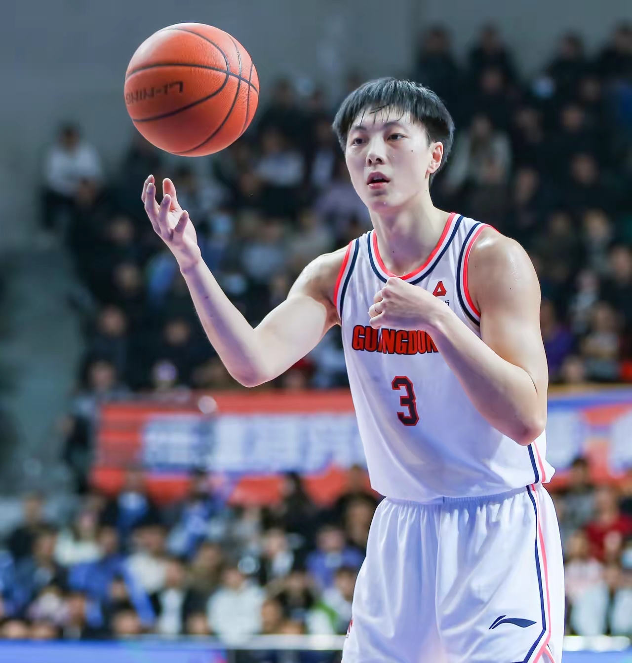 四战全胜，联赛领先优势明显